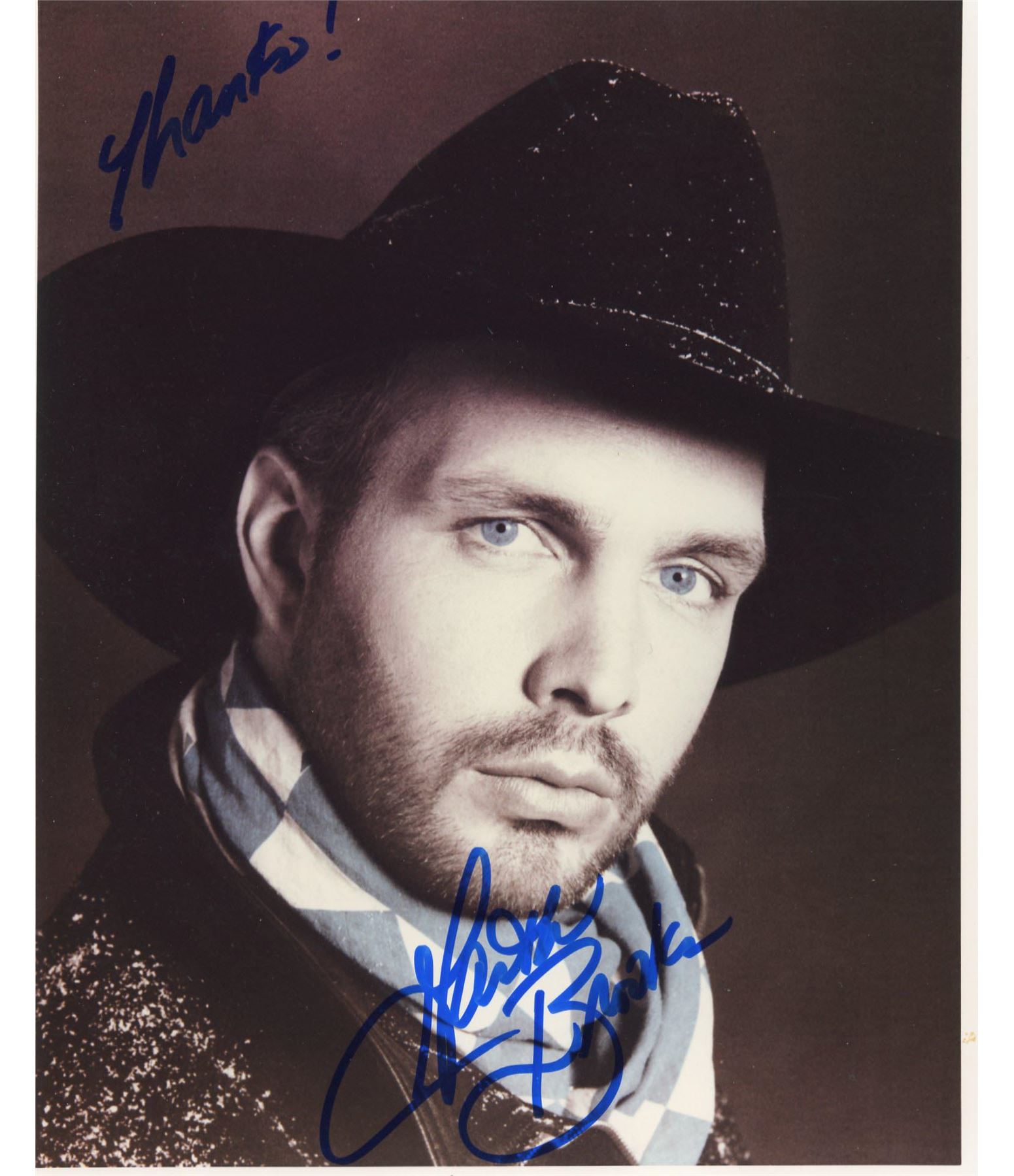 Garth Brooks signed photo