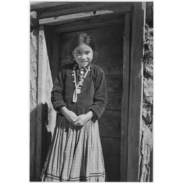 Adams - Dinee Girl Canyon de Chelle, Arizona