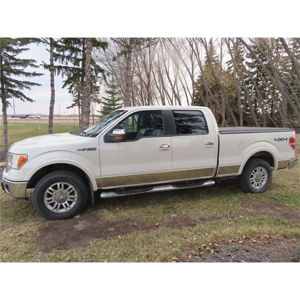 2009 Ford F150 Lariat 4x4 4 Dr, 5.4 L Triton, A/T Leather , Sunroof, 235, 995 KMS, Box Cover, Runnin