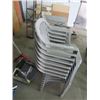 Image 2 : 16 Patio Chairs