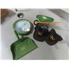 Image 1 : John Deere Thermometer, Dust Pan, Child's Toy Wagon & 2 John Deere Hats