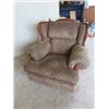 Image 1 : Living Room Chair w Wooden Trim