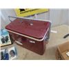 Image 3 : (G) Hudson Bay Company Picnic Cooler New Old Stock Realistic Two Way Communication, Phone Pouches Pl