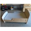 Image 1 : Toddler Bed - Solid Wood w Mattress