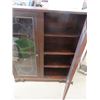 Image 3 : Mahogany 2 Door China Cabinet 47"H x 40"W x 12" D