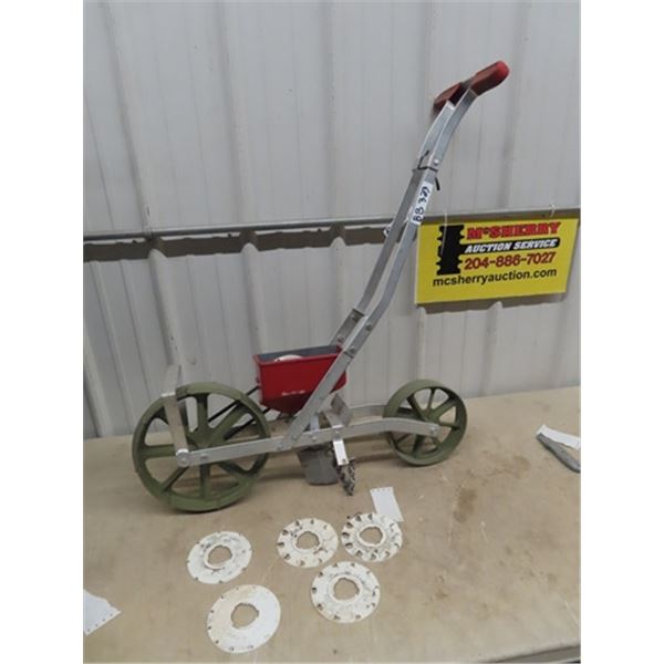 Precision Garden Seeder w 6 Seeding Discs