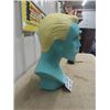 Image 2 : Mannequin Counter Head Display