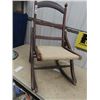 Image 2 : Folding Rocking Chair