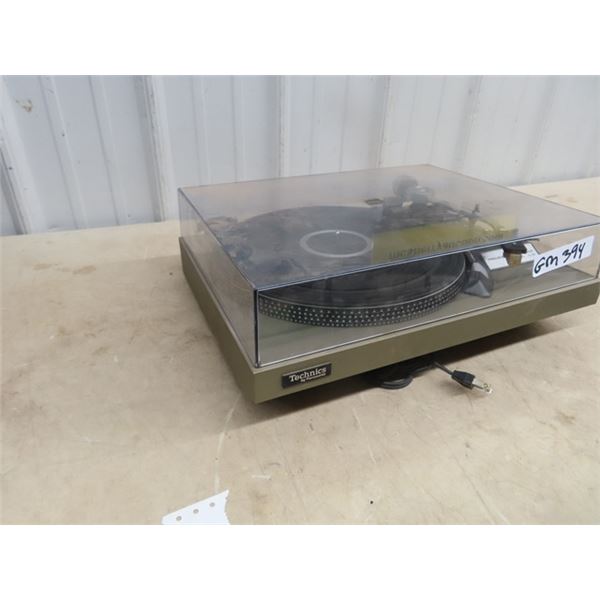 Panasonicv Technics Record/Turn Table