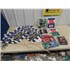 Image 1 : 4 Indiapolis Speedway Flags, Nascar Signs License Plates & Book