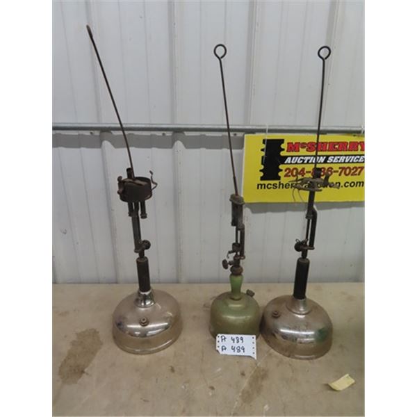 3 Gas Lamps 1 Is Coleman