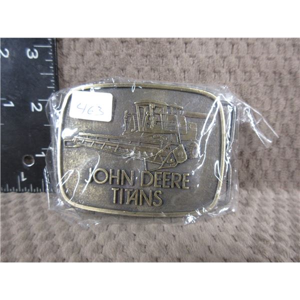 Collector John Deere Belt Buckle - Apears New