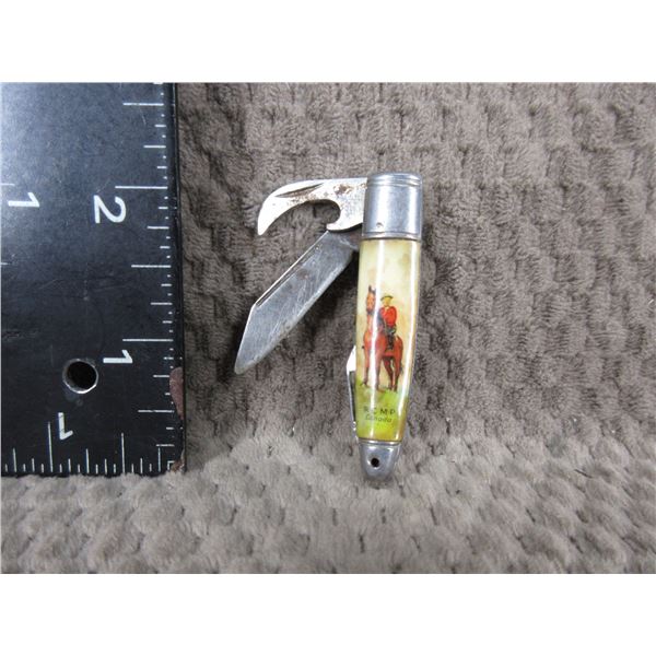 RCMP Canada Pocket Knife - used