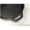 Image 2 : Lodge Cast Iron Pan