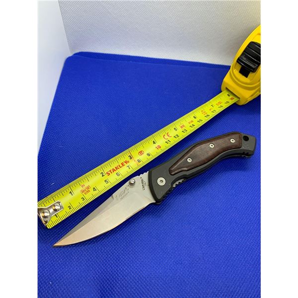 Dart Folding Pocket Knife with Clip.