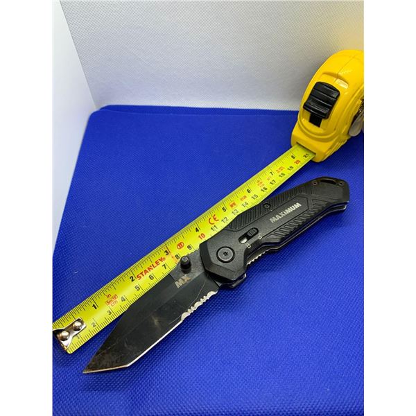 Maximum Folding Pocket Knife with Clip.