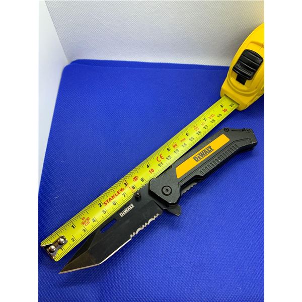 DeWalt Folding Pocket Knife with Clip.
