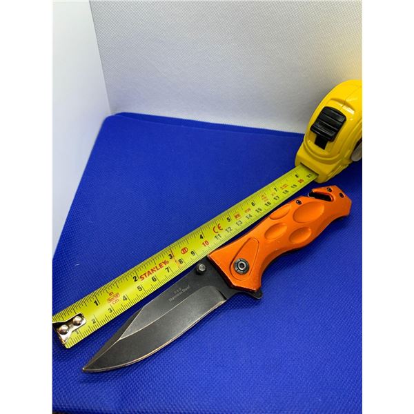 Folding Pocket Knife with Clip.