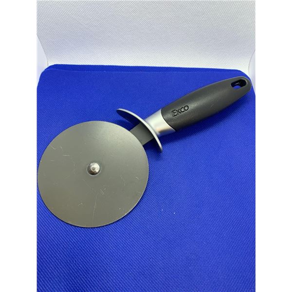 Ekco Pizza Cutter
