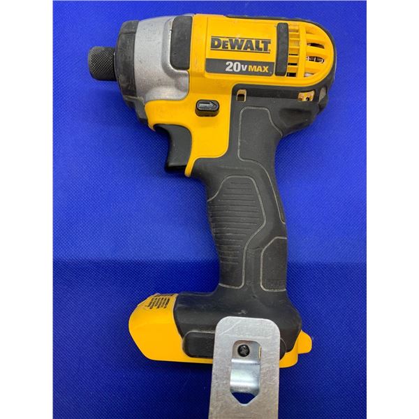 DeWALT Power Drill- Needs Battery
