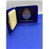 Image 2 : Royal Canadian Mint Cased 1972 dollar coin with display