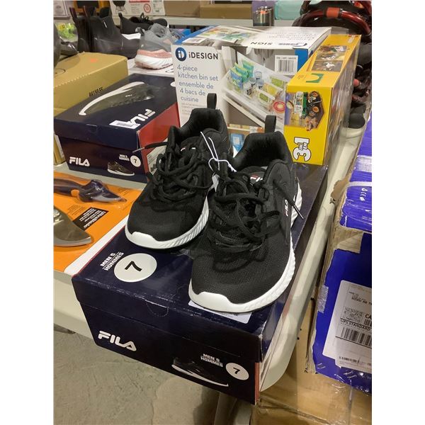 Fila Mens Size 7 Shoes