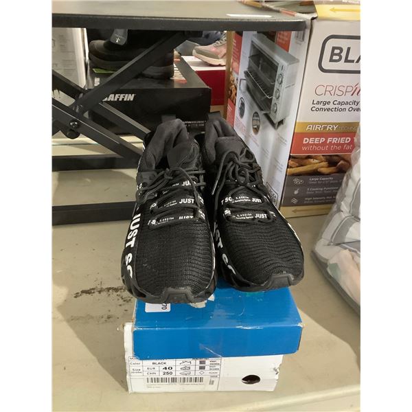 Just SoSo Womens Size 40 EUR Shoes