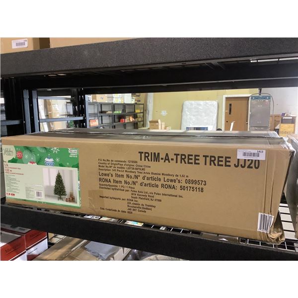 Holiday Living 5ft Pre-Lit Woodbury Tree