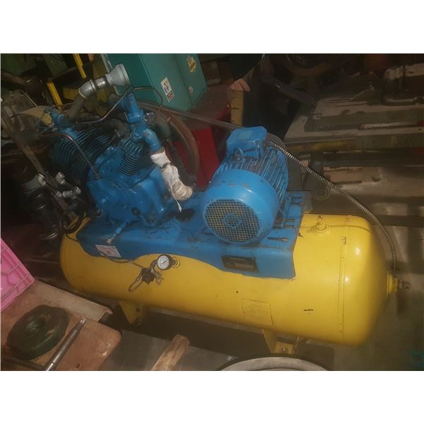 ComAirco Compressor 7.5 Hp 575v