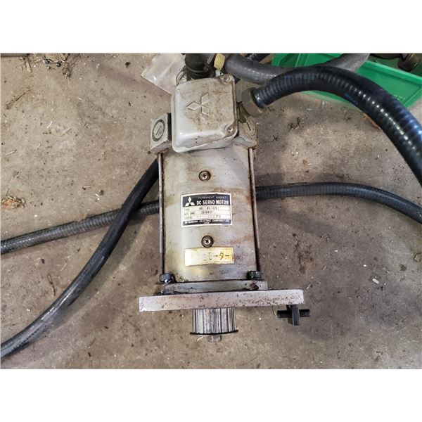 Mitsubishi DC Servo Motor 81-12S (Mazak X)