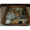 Image 2 : Box with contain