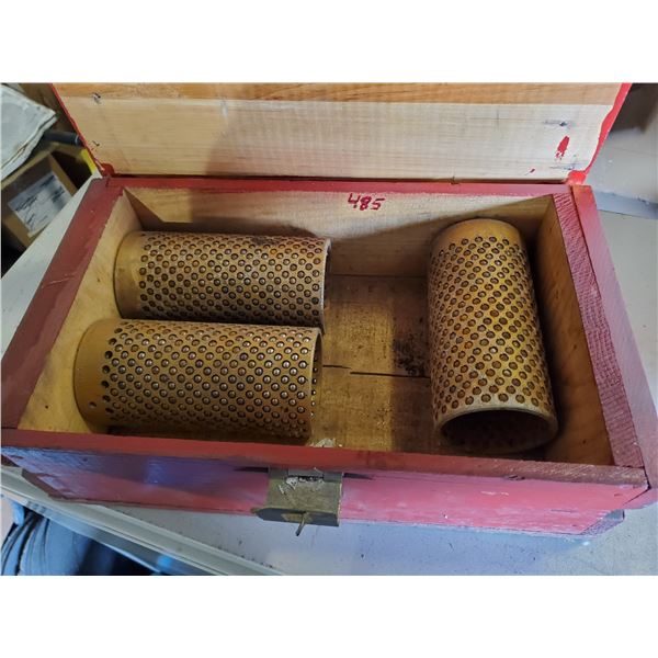 Box with contain