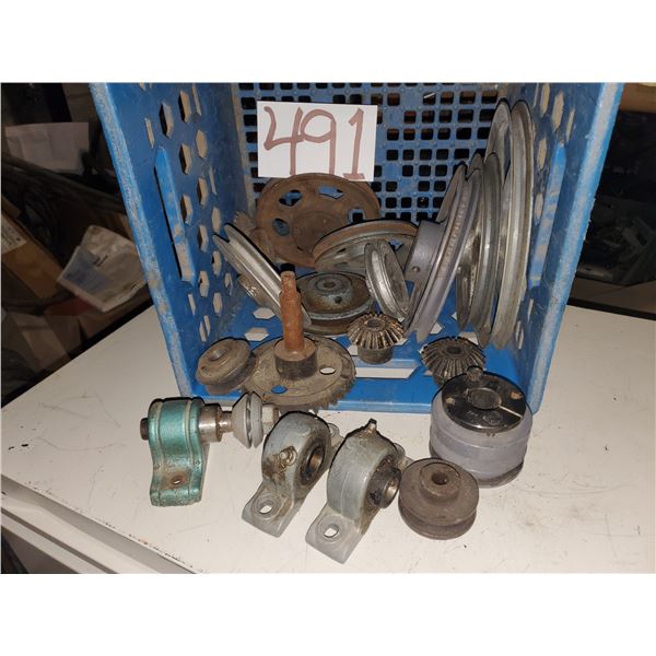 Box of Pulley, Gear and Pillow Blocs