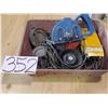 Image 1 : Box with contain