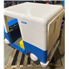 Image 8 : Mail Man Van Kiddie Ride