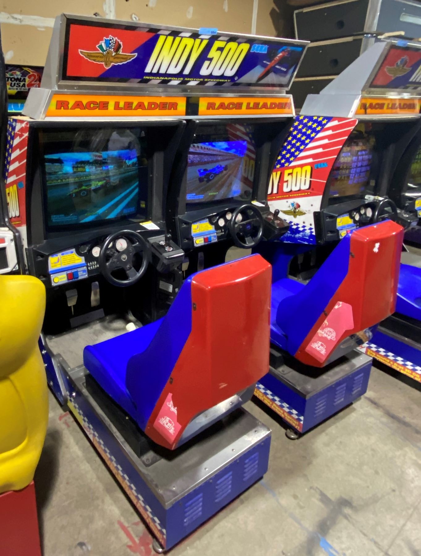 Sega Indy 500 Side By Side Race Arcade with Topper