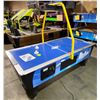 Image 1 : Commercial Air Hockey Table