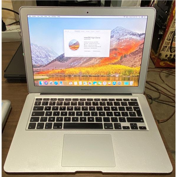 Apple MacBook Air 13"