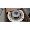 Image 2 : Box of mobile page model 603 b low profile speakers