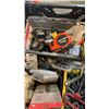 Image 3 : TRAY OF MEASURING TAPES, SHOP SUPPLIES, CAR FUSE SETS