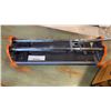 Image 2 : Himalayan salt lamp and tile cutter