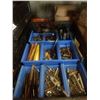 Image 3 : TRAY OF STEP DOWN REAMER BITS, TAPS, SHOP SUPPLIES