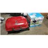 Image 1 : Summer Waves above ground saltwaters controller and backyard grill - store returns