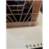 Image 4 : Dumbbell with 35 lb and crate with another 35 lb of free weights