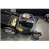 Image 2 : Briggs & Stratton 190cc gas powered lawn mower with catcher 650 series