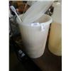 Image 2 : WINE MAKING KIT WITH 3 GLASS CARBOYS