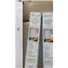 Image 2 : Two new Venetian blinds and door sill