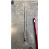 Image 2 : PFLUGER medalist 9 four graphite rod as new with rod tube