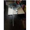 Image 2 : 2 fishing nets one is extendable