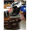 Image 2 : SHOWTIME PETITE ROTISSERIE, KEURIG COFFEE MAKER WITH ORGANIZER STAND